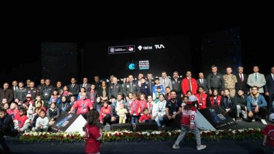 Sanayi ve Teknoloji Bakanı Mehmet Fatih Kacır, Erzurum’da düzenlenen TÜBİTAK