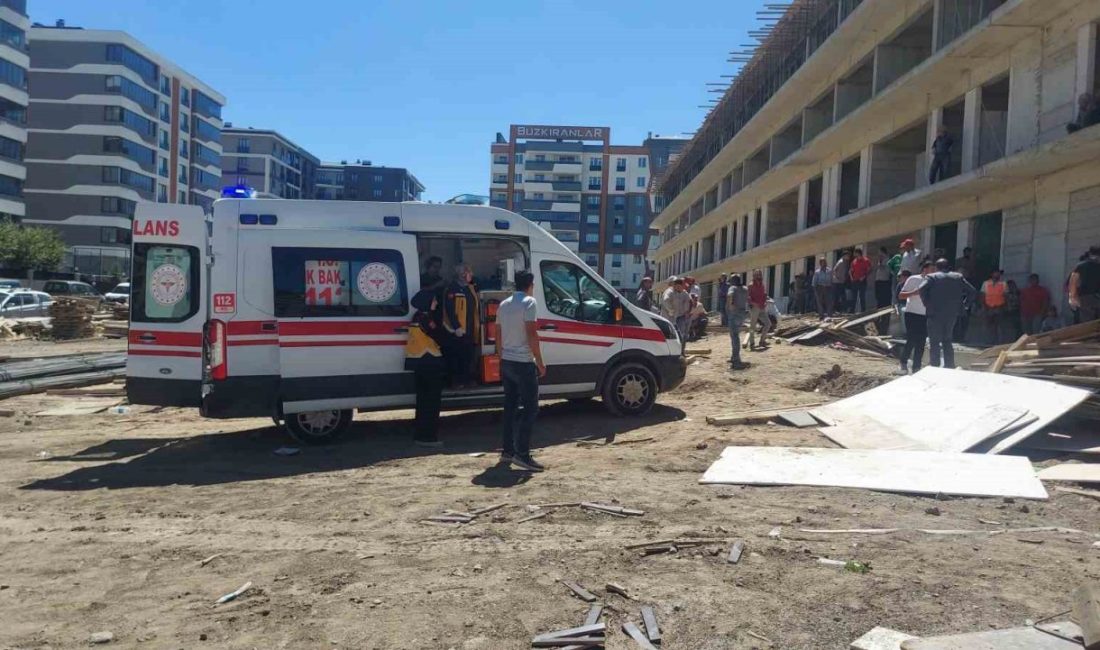 Erzurum’un Ömer Nasuhi Bilmen Mahallesi’nde bir apartman inşaatında çalışan işçi,