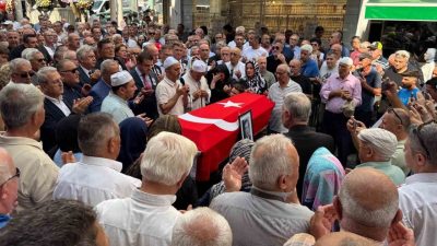 Geçtiğimiz Cuma günü hayatını kaybeden Sanayi ve Ticaret eski Bakanı