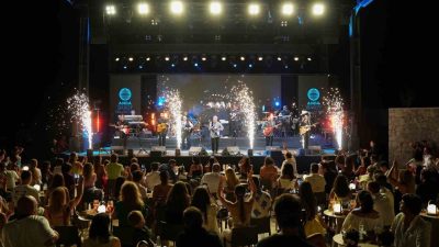 Latin müziğinin dünyaca ünlü gruplarından Gipsy Kings by Andre Reyes