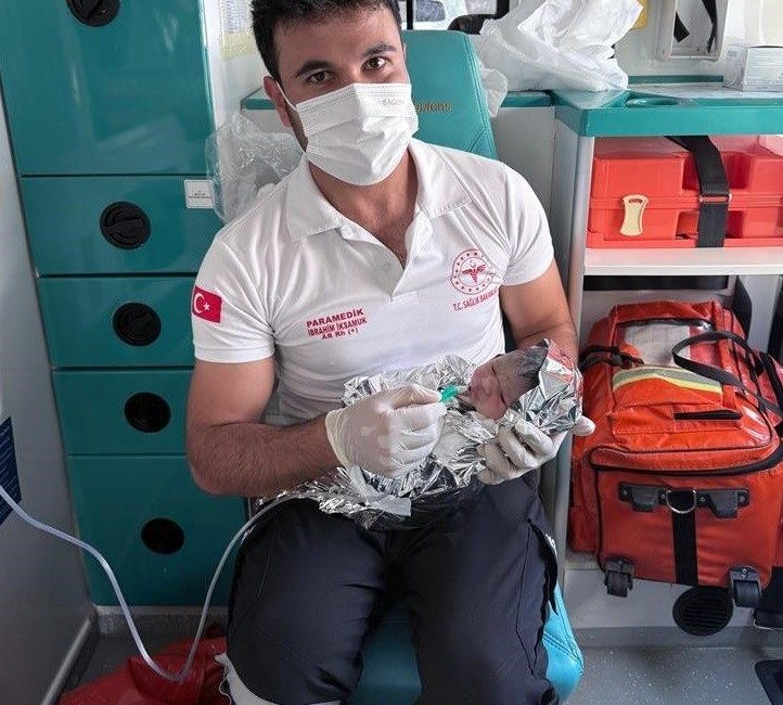 Şanlıurfa’nın Haliliye ilçesine bağlı Selahattin Eyyübi Mahallesinden alınan hamile bir