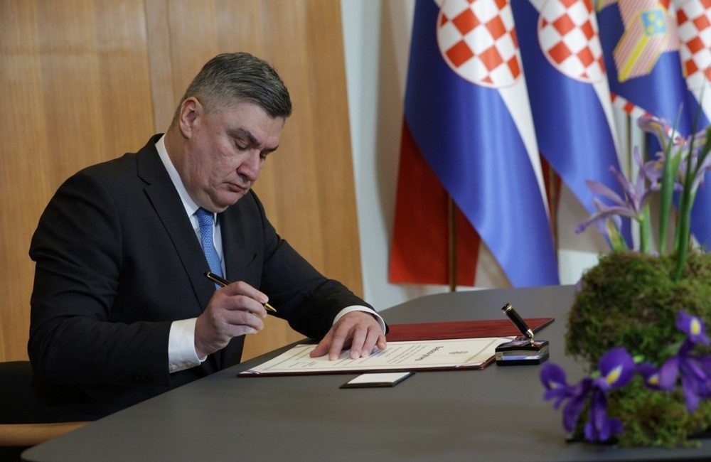 Hırvatistan Cumhurbaşkanı Zoran Milanovic, Başbakan Andrej Plenkovic’in Gönüllüler Koalisyonu liderleriyle