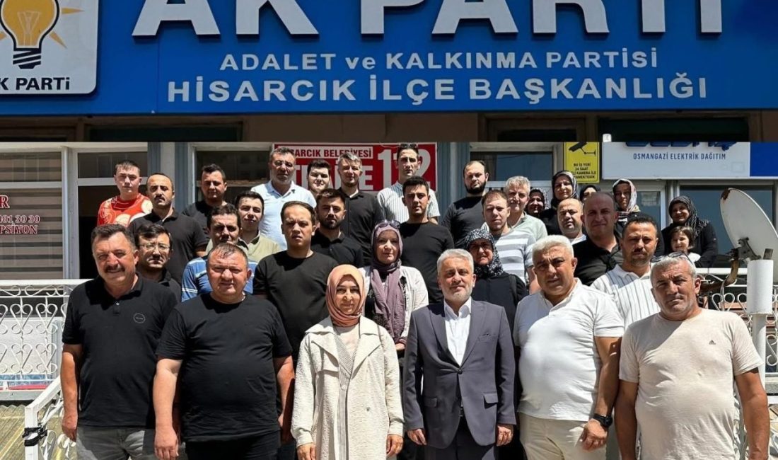 Hisarcık AK Parti’de “Türkiye Yüzyılı Buluşmaları” Hisarcık AK Parti İlçe Teşkilatında “Türkiye Yüzyılı Buluşmaları” çerçevesinde AK