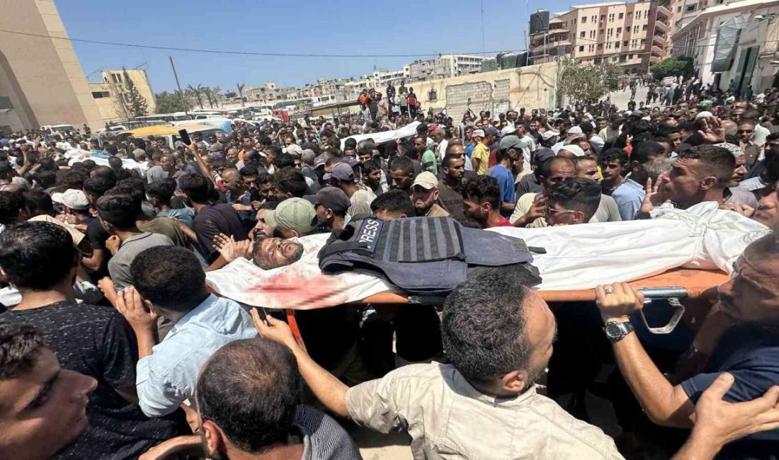 İsrail ordusunun Gazze Şeridi’ndeki Nasser Hastanesi’ne düzenlediği hava saldırısında can