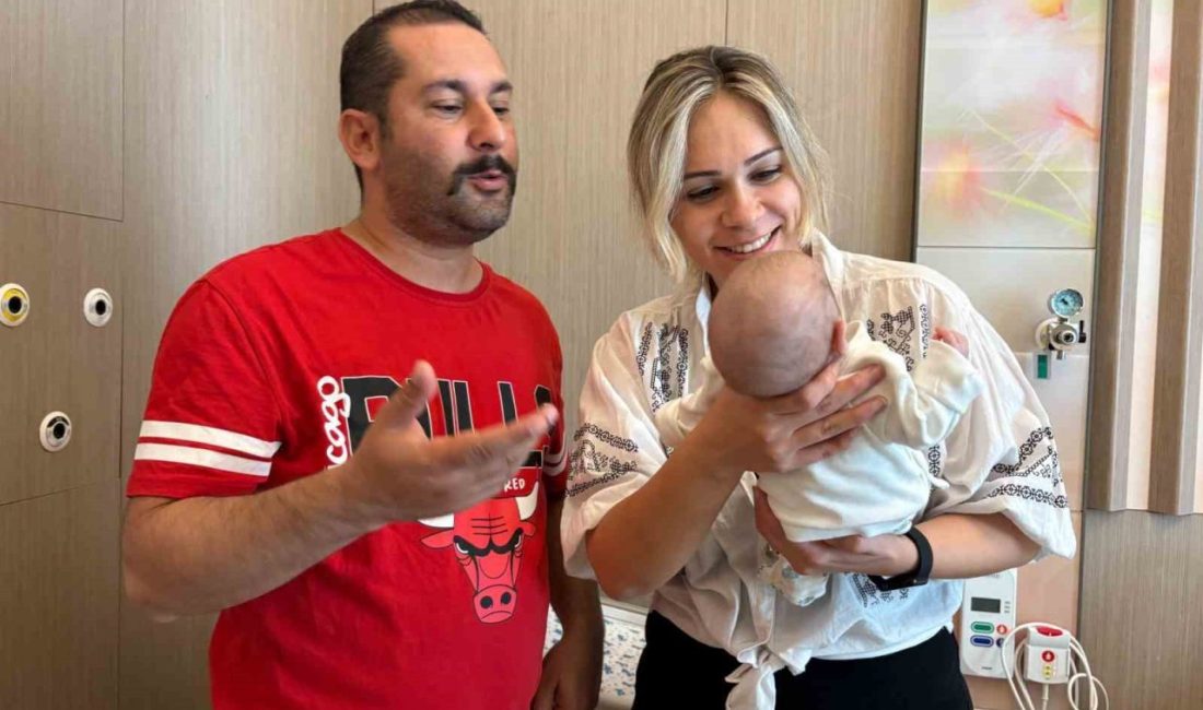 İzmir’de, 28 haftalıkken 540 gram olarak dünyaya gelen ve doğumun