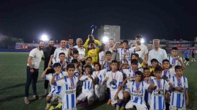 U-13 Adıyaman Bölgesi finalinde Kahta Belediyespor, güçlü rakibi Adıyaman Saray