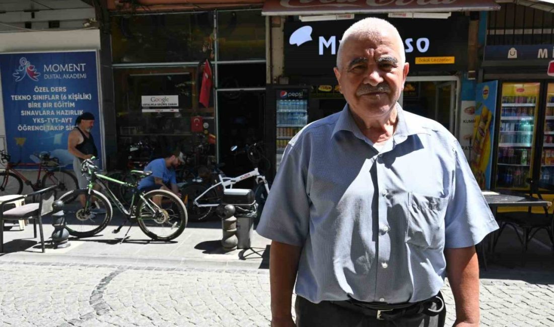 Eskişehir’de emekli öğretmen, kanser olan bisiklet tamircisi arkadaşı için yıllardır