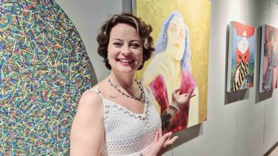 Bir süre önce kansere yakalanan ünlü oyuncu Ayçın Tuyun, tedavisinin