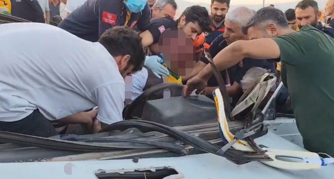 Kazada ağır yaralanan sürücü hayatını kaybetti Adıyaman’da kazada ağır yaralanan sürücü, 9 gün sonra hayatını kaybetti.