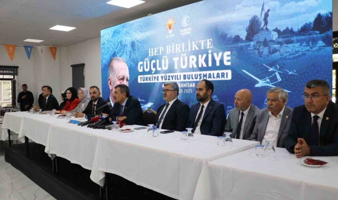 Afyonkarahisar’da açıklamalarda bulunan Milli Eğitim Bakanı Prof. Dr. Yusuf Tekin,