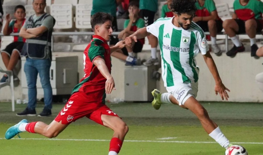 Muğlaspor, hazırlık maçında Karşıyaka’ya 1-0 mağlup oldu Yeni sezonda TFF 2. Lig’de mücadele edecek olan Muğlaspor, hazırlık