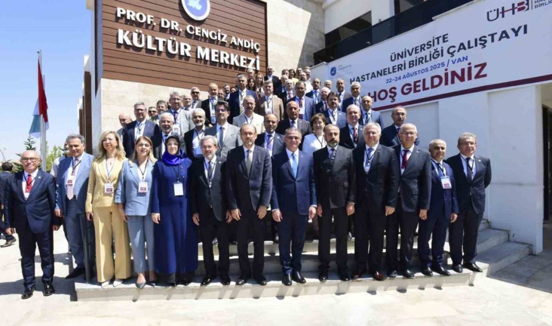Manisa Celal Bayar Üniversitesi Rektörü Prof. Dr. Rana Kibar ve