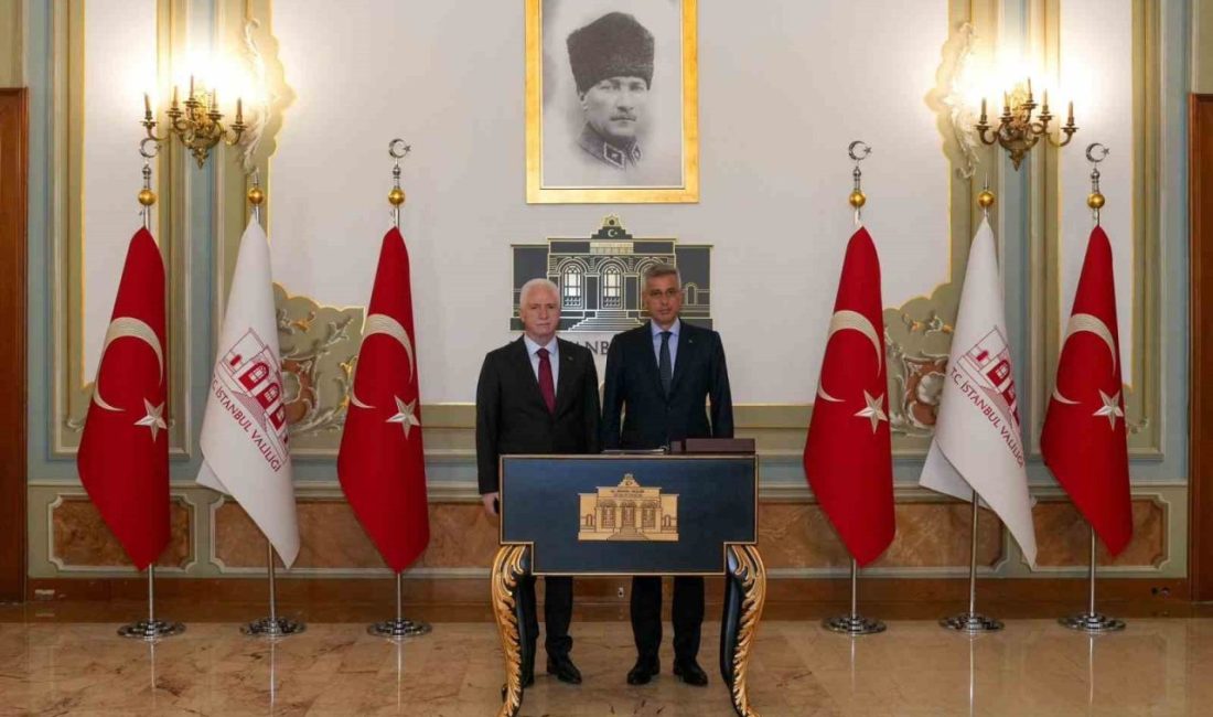 Sağlık Bakanı Prof. Dr. Kemal Memişoğlu, İstanbul Valisi Davut Gül’ü