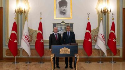 Sağlık Bakanı Prof. Dr. Kemal Memişoğlu, İstanbul Valisi Davut Gül’ü