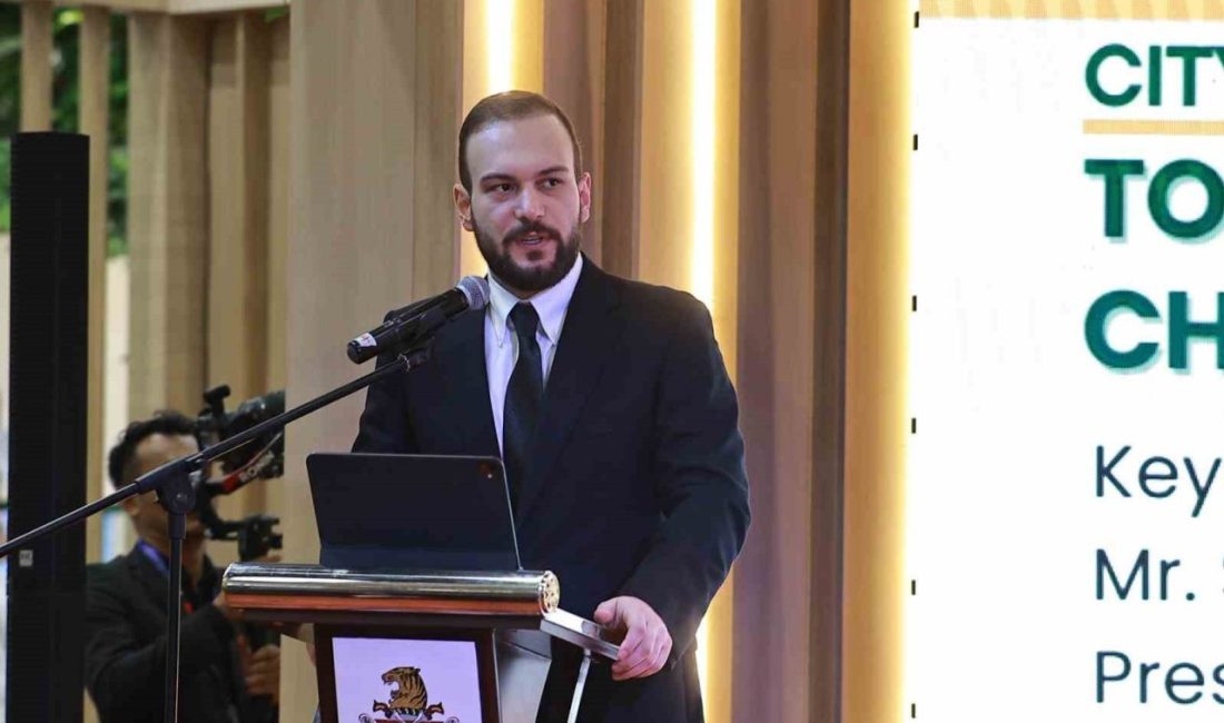 Sıfır Atık Vakfı Başkanı Ağırbaş, ASEAN Valiler ve Belediye Başkanları Forumu’na katıldı Sıfır Atık Vakfı Başkanı Samed Ağırbaş, Malezya’nın başkenti Kuala Lumpur’da