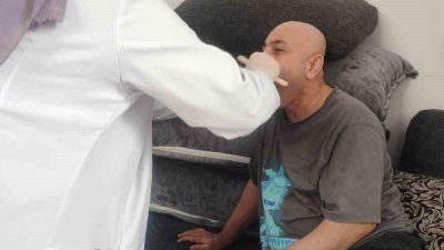 Siirt’te Belediyesi ve sağlık kurumları iş birliğiyle yaşlı vatandaşlara evde