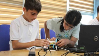 Türkiye Teknoloji Vakfı’nın Şırnak’ta yürüttüğü DENEYAP yaz okulu tamamlandı. Öğrenciler,