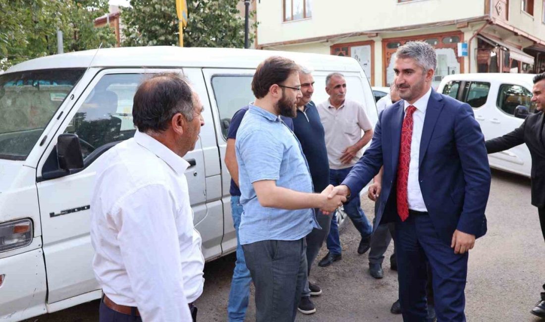 Tarıkdaroğlu’ndan Pazaryolu ziyareti Aile ve Sosyal Hizmetler Bakan Yardımcısı Zafer Tarıkdaroğlu Pazaryolu’nda incelemelerde