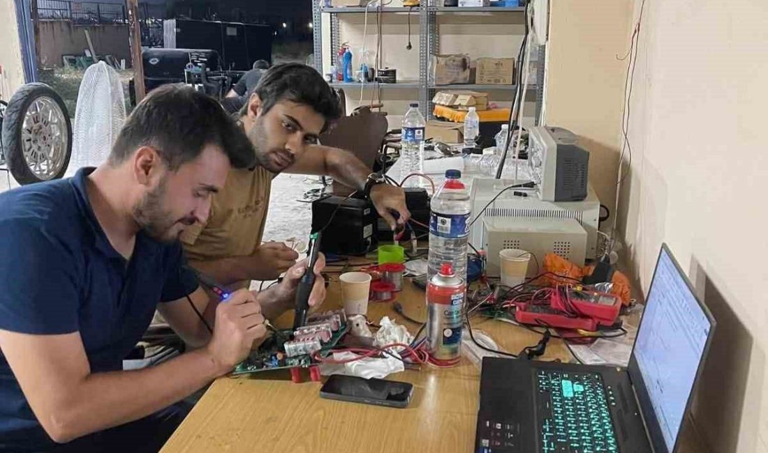 Eskişehir Şehit Suat Çelik Gençlik Merkezi Takımı, Teknofest’te finale kaldı.