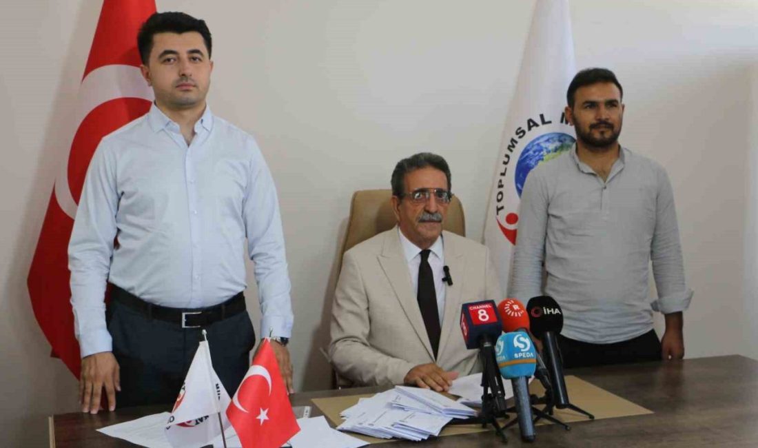TMD’den Milli Dayanışma, Kardeşlik ve Demokrasi Komisyonu üyelerine mektup Toplumsal Mutabakat Derneği, (TMD) “Terörsüz Türkiye” sürecinde Milli Dayanışma, Kardeşlik