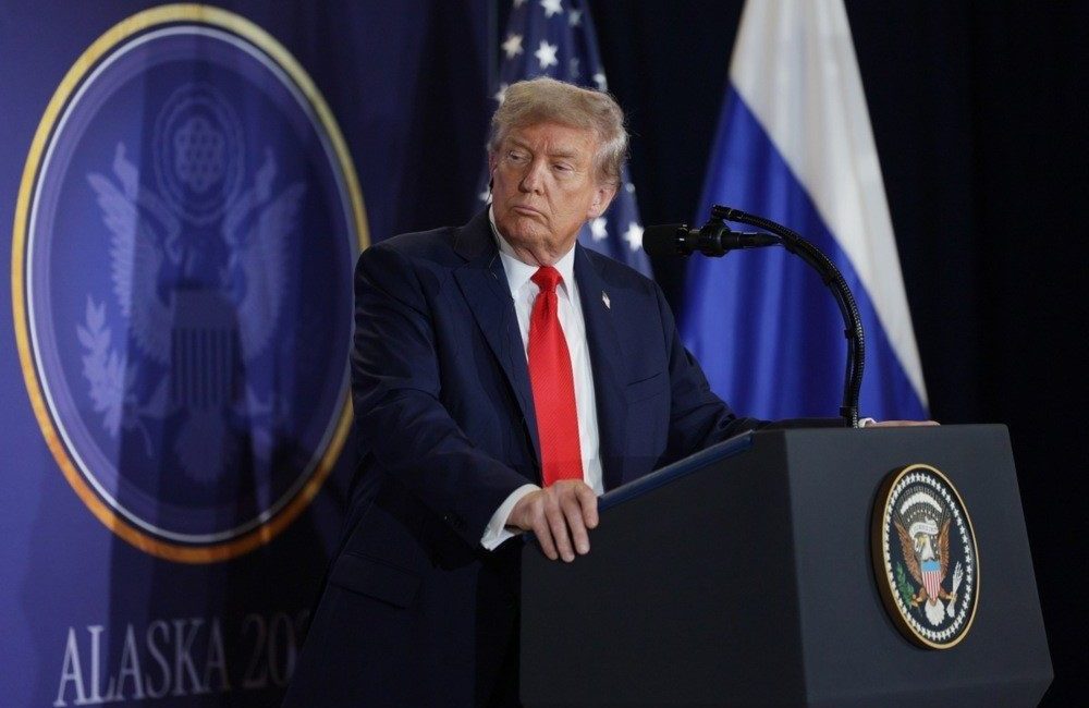 ABD Başkanı Donald Trump, Ukrayna Devlet Başkanı Vladimir Zelenskiy ve
