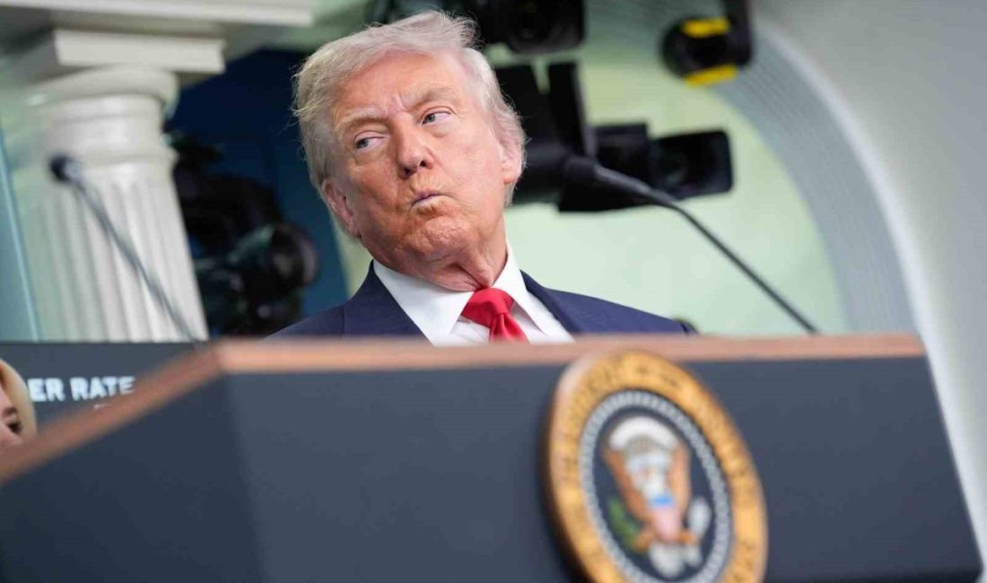 Trump, Çin-ABD arasındaki gümrük vergisi ateşkesini 90 gün daha uzattı Adı açıklanmayan bir Beyaz Saray yetkilisi, ABD Başkanı Donald Trump’ın