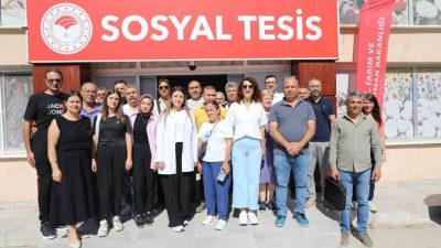 Eskişehir İl Sağlık Müdürlüğü ekiplerince toplumda tütün kullanımını azaltmak ve