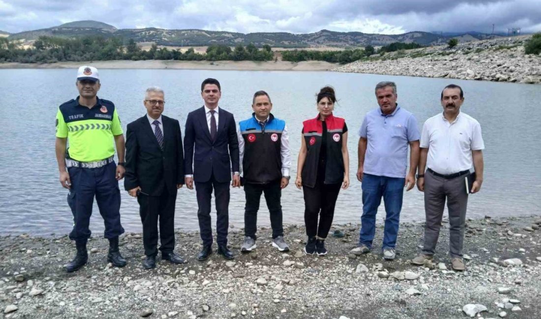 Uluköy Barajı’na 25 bin aynalı sazan bırakıldı Amasya’nın Taşova ilçesinde bulunan Uluköy Barajı’na 25 Bin aynalı sazan