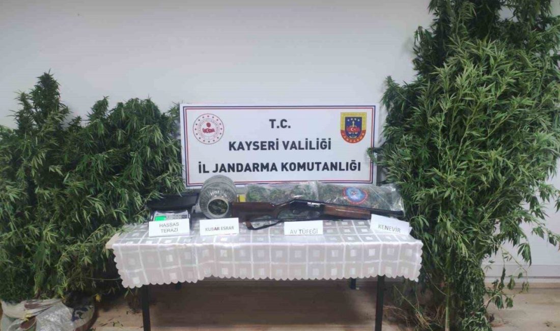 Uyuşturucuyu turşu bidonuna gizledi: 1 gözaltı Kayseri’de jandarma ekipleri tarafından yapılan çalışmalarda; turşu bidonuna gizlenmiş 3