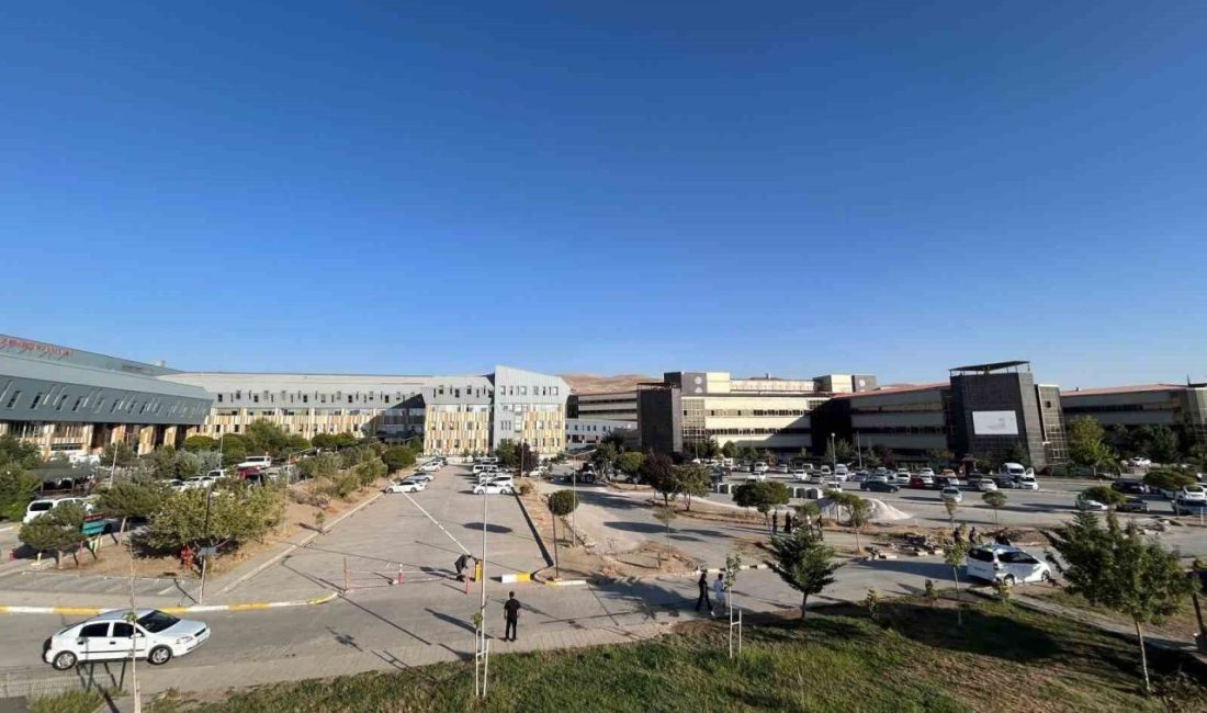Van Eğitim ve Araştırma Hastanesi, artan hasta yoğunluğuna çözüm olarak