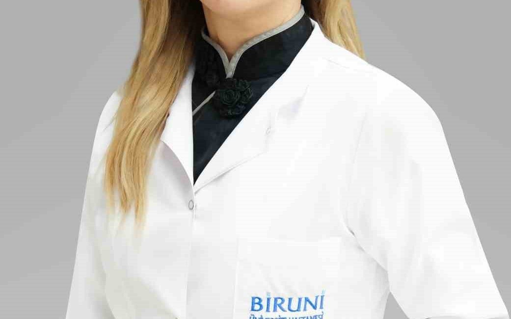 Vücudunuz alarm veriyor olabilir: Susama ve sık idrar Dr. Sefanur Dalarslan Karakaya, “Yeterince sıvı alımına dikkat ediyor ancak