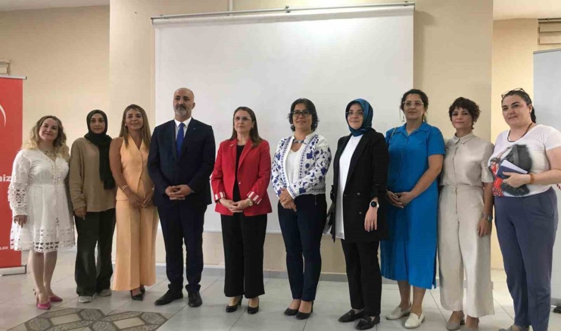 Yaşlılık Çalıştayı’na katılan huzurevi sakinleri Vali Arslan’a taleplerini iletti 81 ilde düzenlenen İl Yaşlılık Çalıştayı bugün Bartın’da gerçekleştirildi. Gündüz