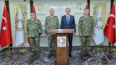 2. Ordu Komutanı Korgeneral Zorlu Topaloğlu, Mardin Valisi ve Büyükşehir