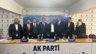 AK Parti Yerel Yönetimlerden Sorumlu Genel Başkan Yardımcısı Mustafa Demir,