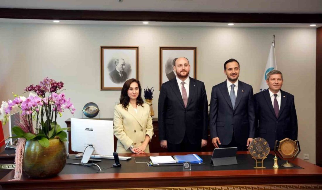 Türkiye Yüzyılı Buluşmaları çerçevesinde Beykoz’da ziyaretlerde bulunan AK Parti Genel