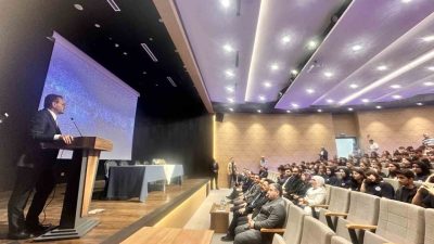 AK Parti Merkez Karar ve Yönetim Kurulu (MKYK) Üyesi Mahir