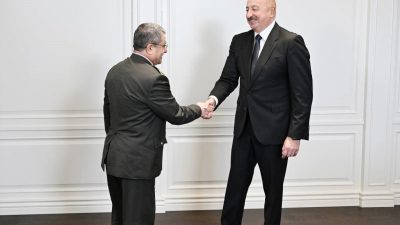 Genelkurmay Başkanı Orgeneral Selçuk Bayraktaroğlu, Azerbaycan Cumhurbaşkanı İlham Aliyev tarafından