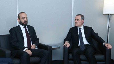 Azerbaycan Dışişleri Bakanı Ceyhun Bayramov ve Ermenistan Dışişleri Bakanı Ararat