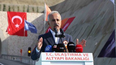 Ulaştırma ve Altyapı Bakanı Abdulkadir Uraloğlu, Amasya’daki Badal Tüneli’nin ’sadece