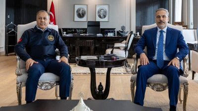 İçişleri Bakanı Ali Yerlikaya, Dışişleri Bakanı Hakan Fidan’ı ziyaret etti.