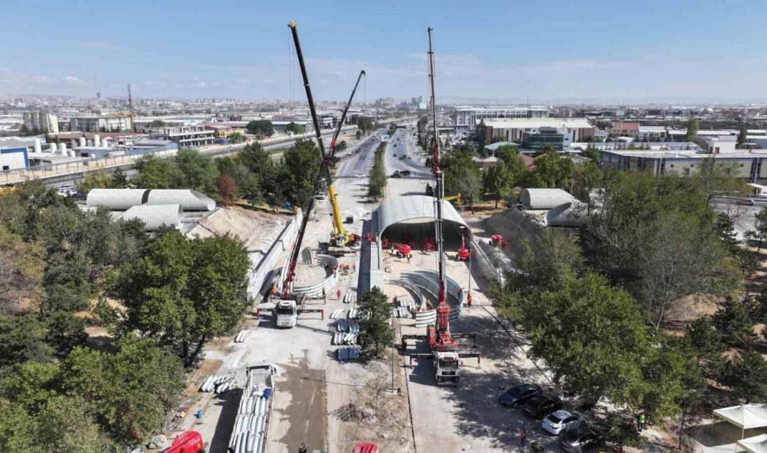 Konya Büyükşehir Belediyesi’nin trafiği rahatlatmak için Ankara Caddesi ile Adana