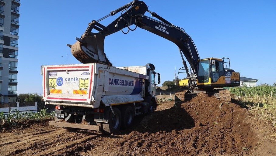 Samsun’un Canik Belediye Başkanı İbrahim Sandıkçı, ilçede güvenli ve konforlu