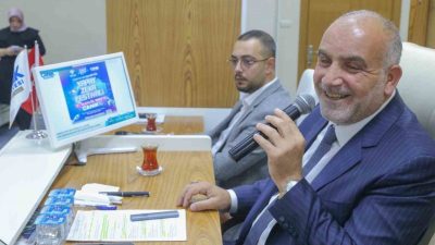 Samsun’un Canik Belediye Başkanı İbrahim Sandıkçı, vatandaşların taleplerini çözüme kavuşturmaya