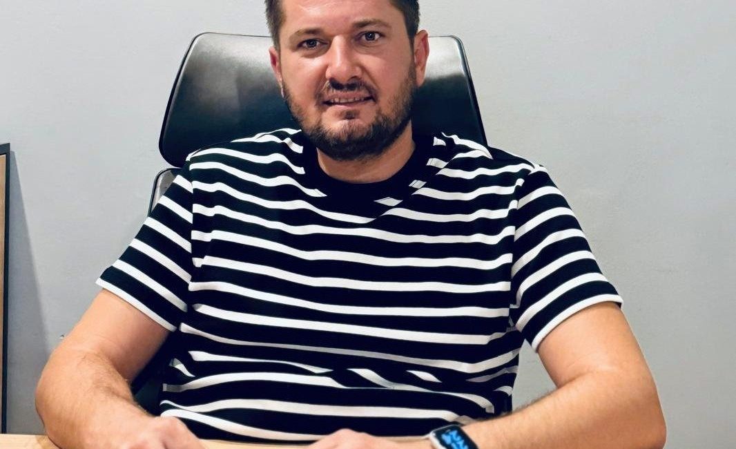 CHP Çal İlçe Başkanlığı seçimleri öncesinde örgütte ciddi bir kriz