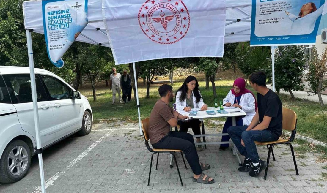 Çemişgezek’te Halk Sağlığı Haftası çerçevesinde sigara ile mücadele etkinliği düzenlendi.