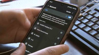 Bilişim Uzmanı Hakan Topuzoğlu, cep telefonlarında Bluetooth özelliğinin güvenlik zafiyetine