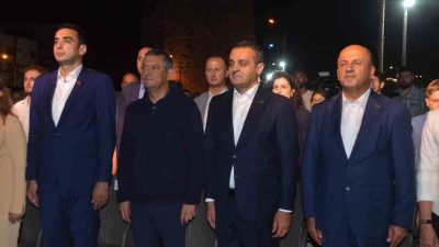 CHP Genel Başkanı Özgür Özel, Sinop İskelesi’nde düzenlenen 2025-2026 Balık