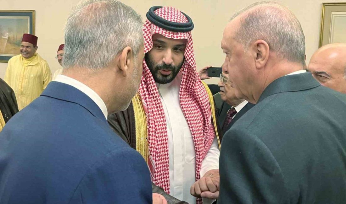 Cumhurbaşkanı Recep Tayyip Erdoğan, Karşımızda kaostan ve kandan beslenen bir