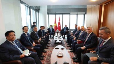 Cumhurbaşkanı Recep Tayyip Erdoğan, New York temasları kapsamında Vietnam Devlet