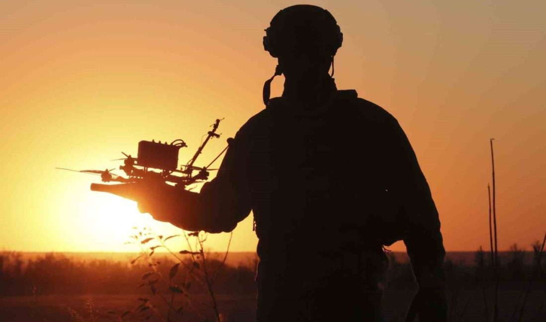 Danimarka Silahlı Kuvvetleri, gece boyunca askeri tesislerin yakınlarında tanımlanamayan dronların